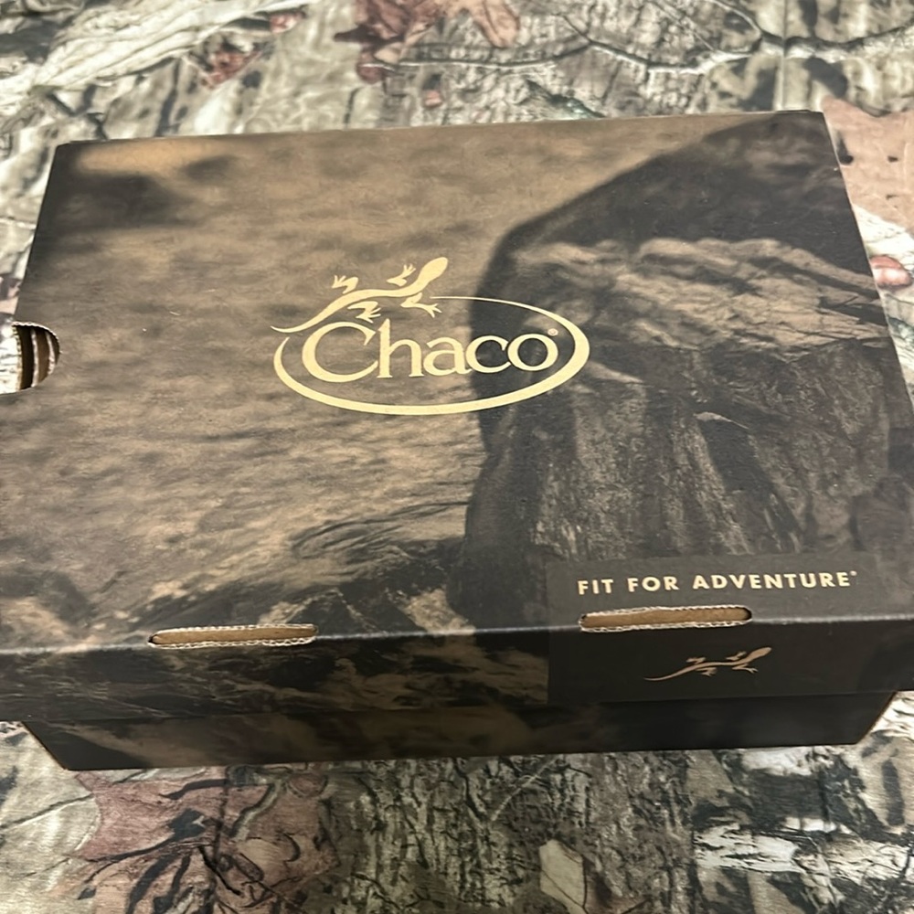 Size 8 chacos